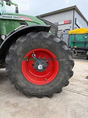 Tractor agrícola - Fendt - 724