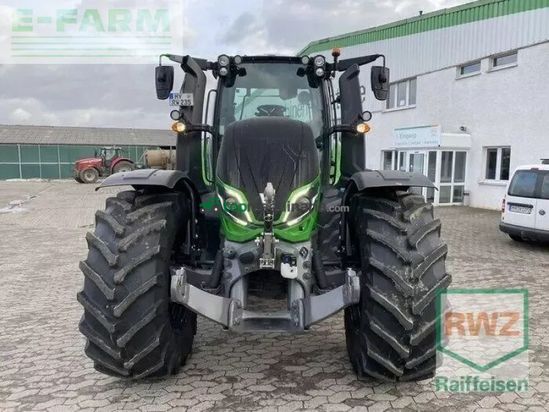 Tractor agrícola - Valtra - t235v