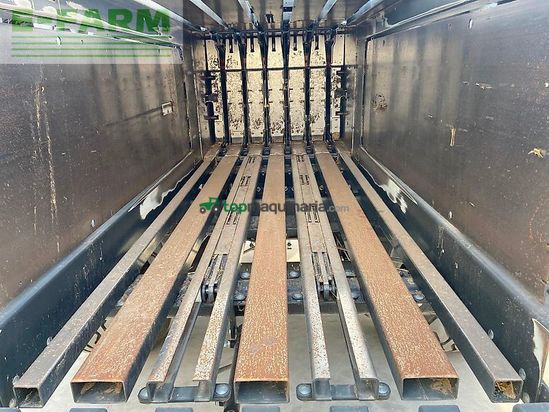 Empacadora gigant - Kuhn - lsb 1290d