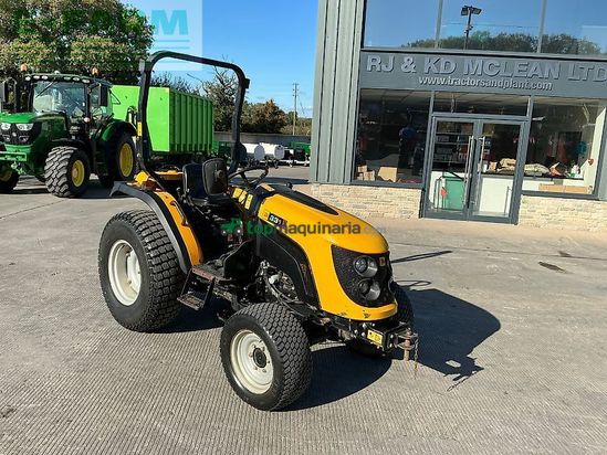 Tractor agrícola - JCB - 331 hst compact tractor (st24601)