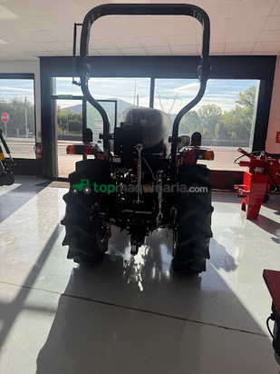 Tractor agrícola - T3025
