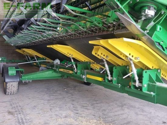 Cosechadora de Cereal - John Deere - t 560 i
