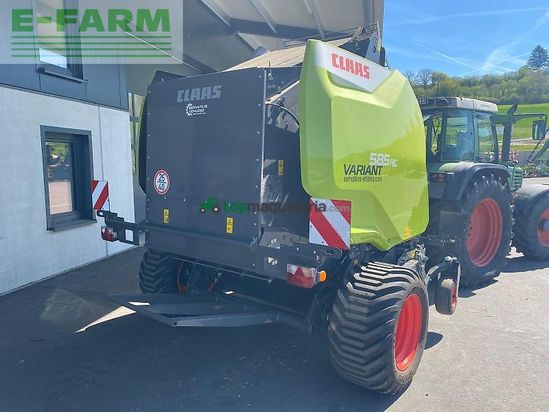 Empacadora gigant - Claas - variant 585 rc pro vorführmaschine