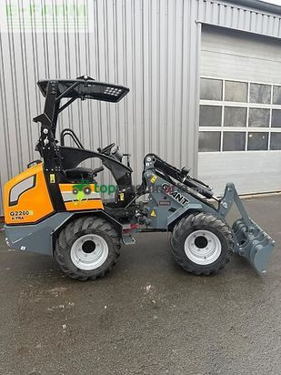 Minicargadora - Giant - g2200e x-tra