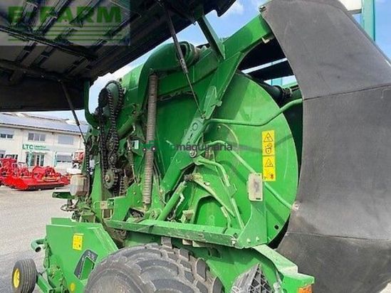 Empacadora gigant - John Deere - 960