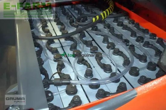 Elevadora - Linde - e 30/600 h 1252