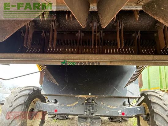 Cosechadora de Cereal - New Holland - cx 5090