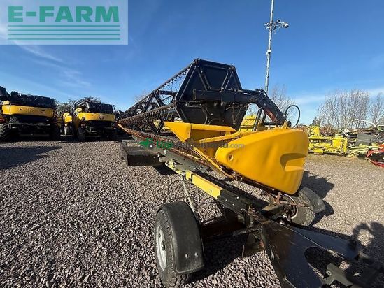 Cosechadora de Cereal - New Holland - cr 9080 smarttrax t4i