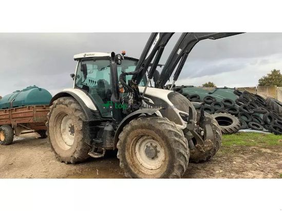 Tractor agrícola - Valtra - n134