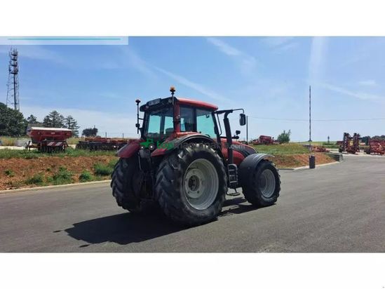 Tractor agrícola - Valtra - t183v