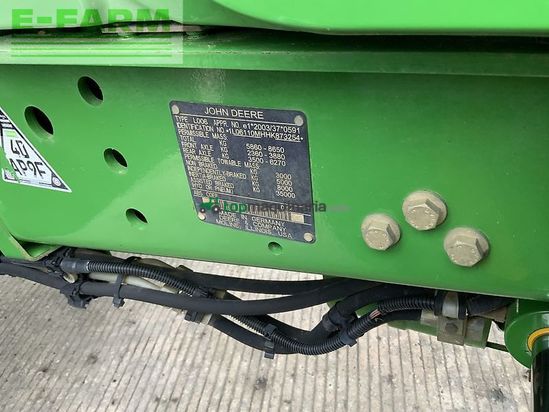 Tractor agrícola - John Deere - 6110m tractor (st24895)