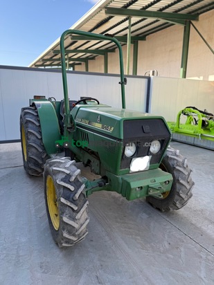 Tractor agrícola - John Deere - 1845 F 