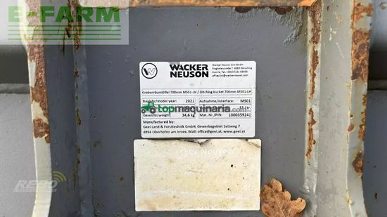 Excavadora - Wacker Neuson - 803