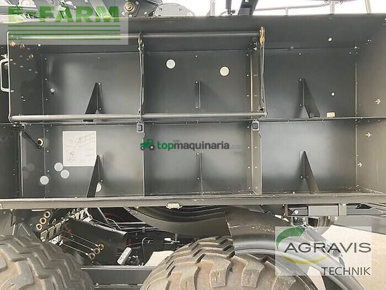 Empacadora gigant - Claas - quadrant 5300 evolution fc tandem