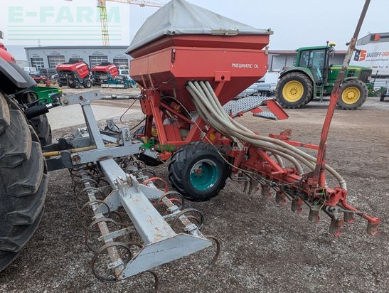 Sembradora - Kverneland - dl 4m schleppschare