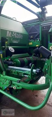 Empacadora gigant - McHale - fusion 3 plus top zustand