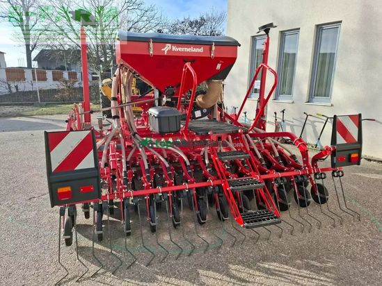 Sembradora - Kverneland - saterra 1030 + h serie