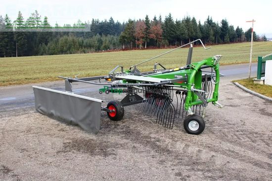 Rastrillo - Fendt - former 426 dn