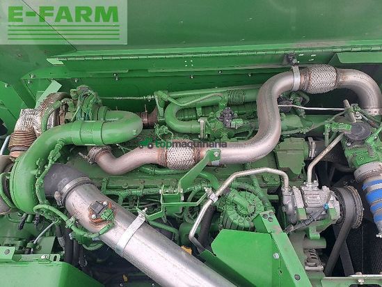 Cosechadora de Cereal - John Deere - t560