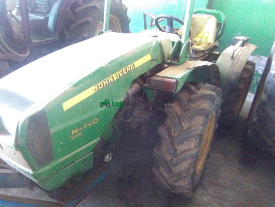 Lote de  tractores - John Deere - 5100 GF- Milenio 70R