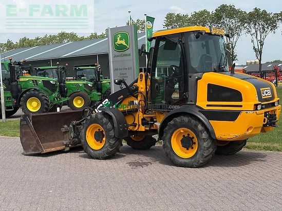 Minicargadora - JCB - 409 shovel