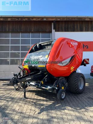 Empacadora gigant - Kubota - bv 6160