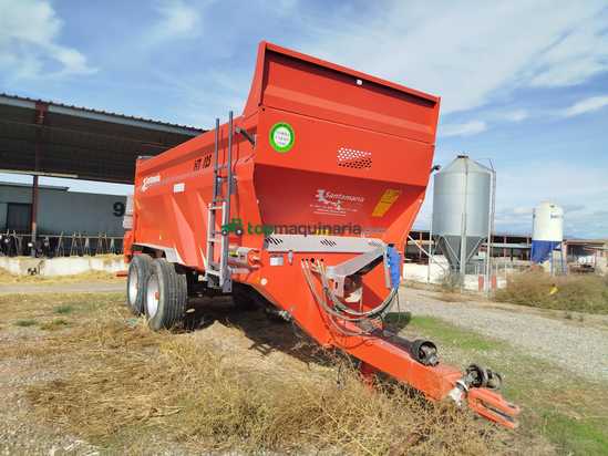 Remolque  esparcidor Santamaría modelo HT 125