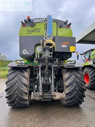 Esparcidor - Claas - xerion 4200 saddle trac - kaweco