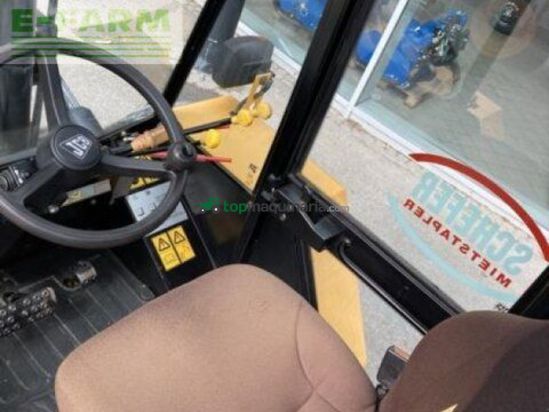 Elevadora - JCB - 940-4