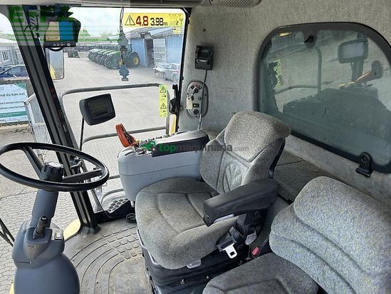 Cosechadora de Cereal - New Holland - cr 980