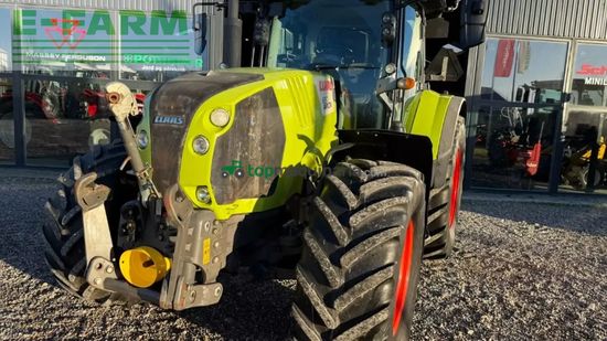 Tractor agrícola - Claas - arion 650 c matic med frontpto CMATIC