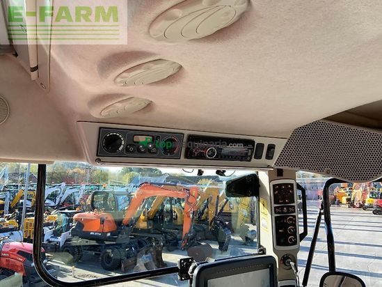 Tractor agrícola - Massey Ferguson - 8735 dyna vt tractor (st25013)