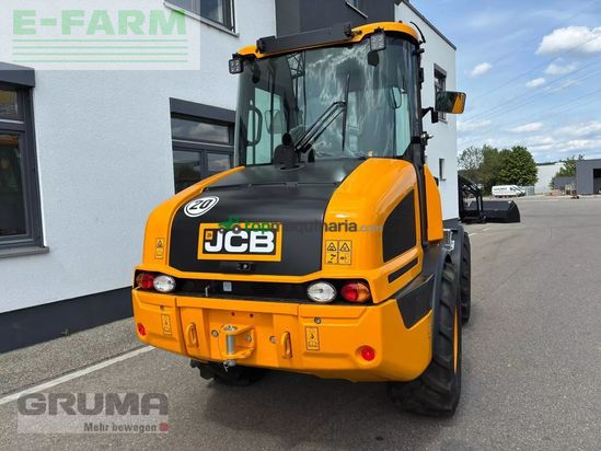 Minicargadora - JCB - 407 agri