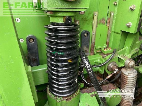 Cosechadora de Cereal - Krone - big x 700 + easycollect 903 + easyflow