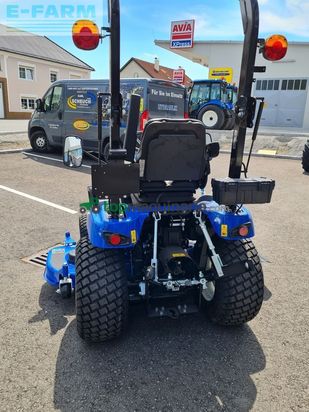 Tractor agrícola - New Holland - boomer 25