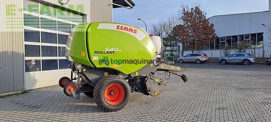 Empacadora gigant - Claas - rollant 540 rc