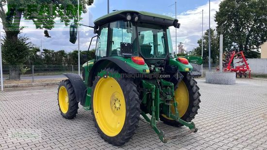 Tractor agrícola - John Deere - 5820