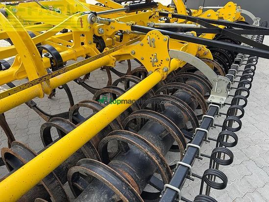 Cultivador - Bednar - versatil - 6000