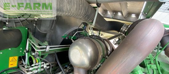 Cosechadora de Cereal - John Deere - 8300