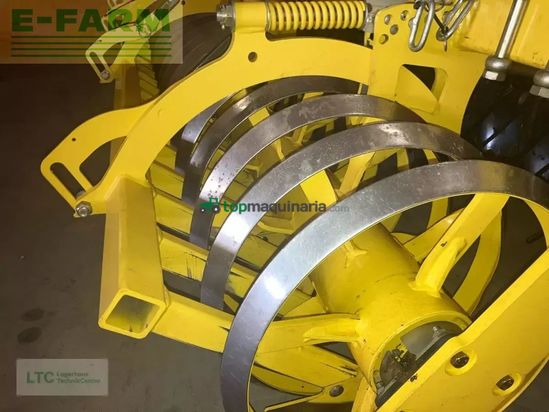 Grada rotativa - Pöttinger - terradisc 4001k