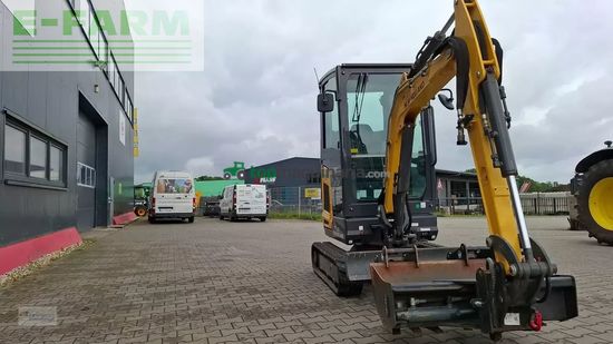 Excavadora - New Holland - e22d / eurocomach