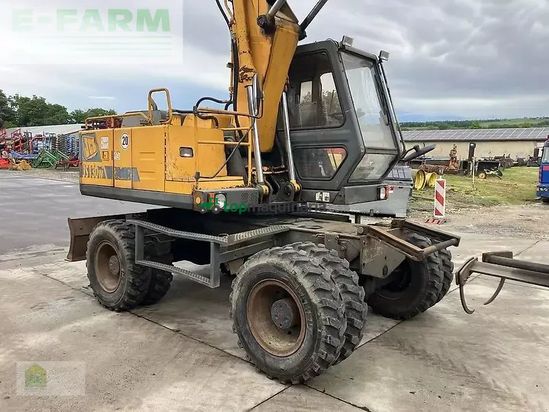 Excavadora - JCB - js 130 w