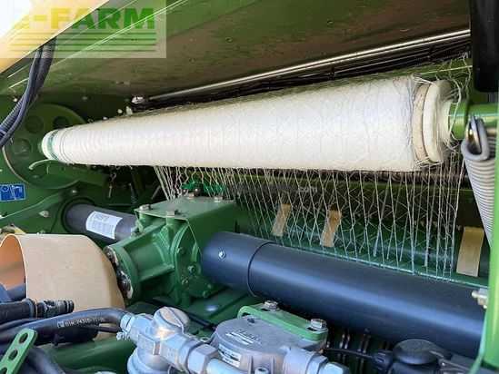 Empacadora gigant - Krone - comprima v 180 xc