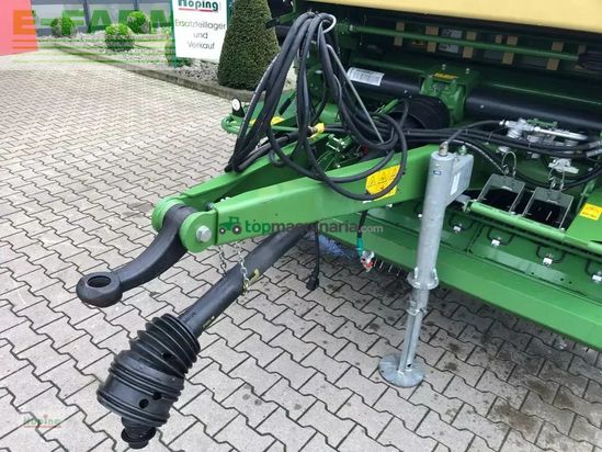 Empacadora gigant - Krone - comprima v 150 xc