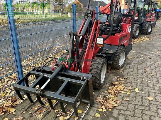 Minicargadora - Schaffer - 2028