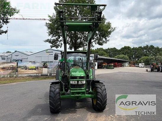 Tractor agrícola - John Deere - 5100 r