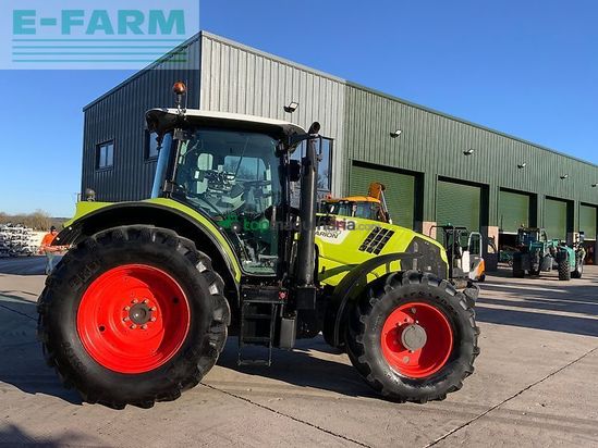 Tractor agrícola - Claas - 650 arion tractor (st25367)