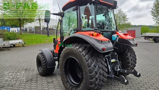 Tractor agrícola - Kubota - m4-063 cab