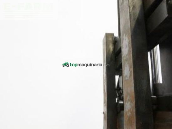 Elevadora - Linde - e 18 ph evo 386-02