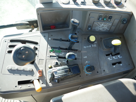 Tractor agrícola - John Deere - 6534